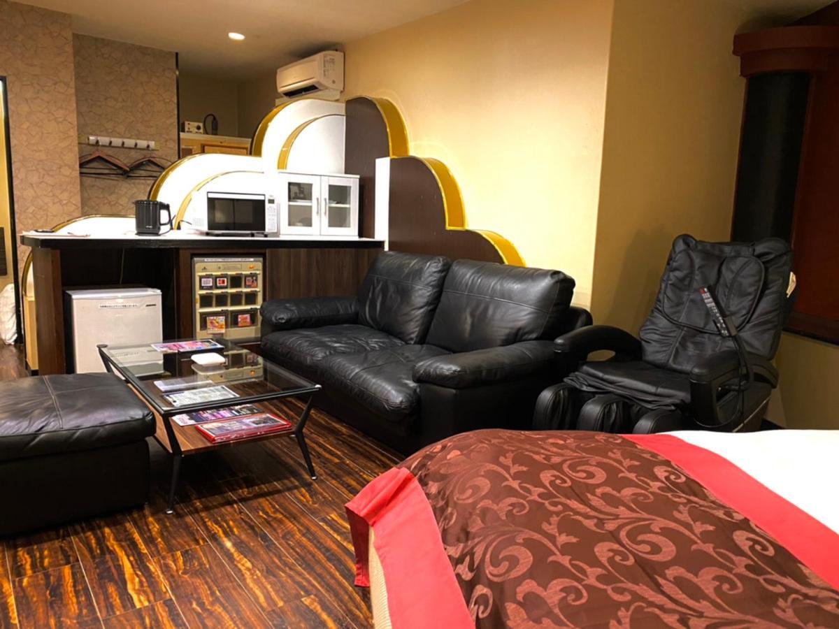 ホテル艶グループ　富津店 Exteriör bild